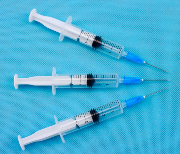Medizinische Einweg-Spritze 0,5 ml 1ml Luer-Verriegelung und Slips-Stirnsringe für Krankenhaus Verwendung 3 Teil Einweg-Kunststoffspritze mit CE-FDA
